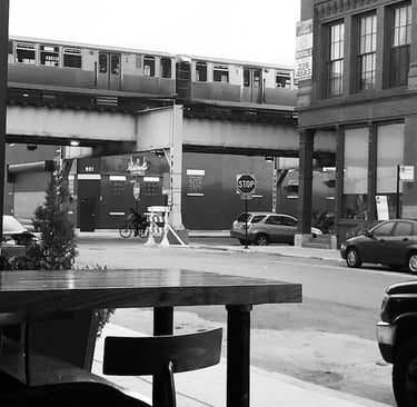 Chicago- above ground train