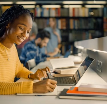 laptop & rent for student