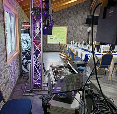 fiesta, evento, matrimonio, boda, dj, amplificación, mesa de sonido, power, parlantes, iluminación
