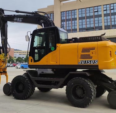jg150s wheel excavator 13.5Ton AT Drive