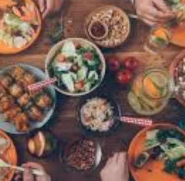 Dawat-e-Islami Madani Qafilah teaching Quranic values Eat together & do not eat separately