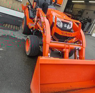Kubota LA 340 with backhoe