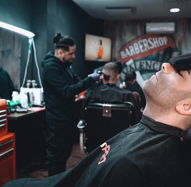cortes hombres para el pelo y la barba en Valencia