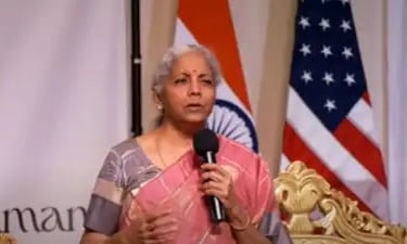 a woman in a pink sari sari sari sari sari sar