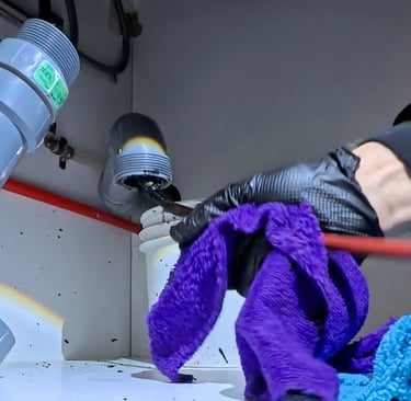 Grease build up. kitchen drain montreal