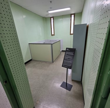 A fifth floor investigation room