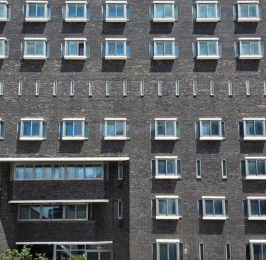 Namyeong-dong Anti-Communist Interrogation Office. Note the 5th floor tiny windows.