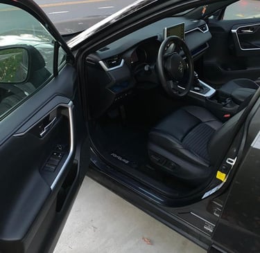 Voiture brillante après nettoyage professionnel par Grans'Auto Cleaner