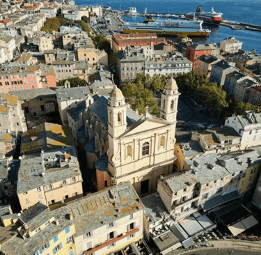 eglise saint jean Bastia , a coté du vieux port