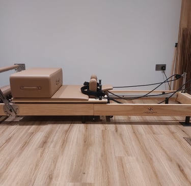 Reformer Pilates machine