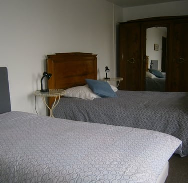 Les Sources bedroom Élancèze