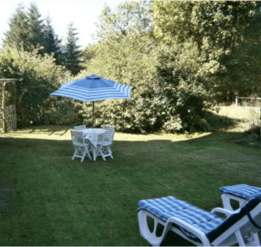 Les Sources Gîte/Apartment garden