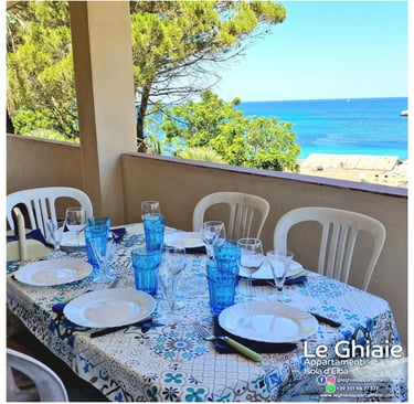 table for lunch and dinner overlooking the sea