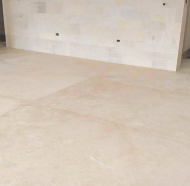 Travertino San Pablo usado en un piso