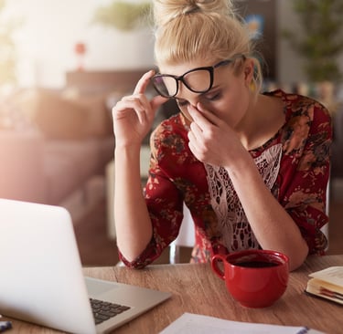 Fatigue chronique professionnelle et émotionnelle, soutenir son corps avec votre ostéopathe en Isère