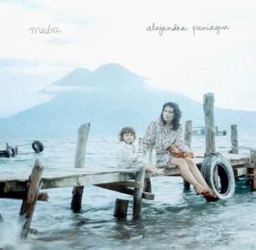 Portada del disco Madre.