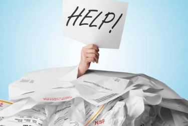 a person holding a sign that says help