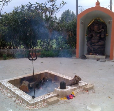 dhuni al Bhole Baba Ashram, Cisternino, Italia