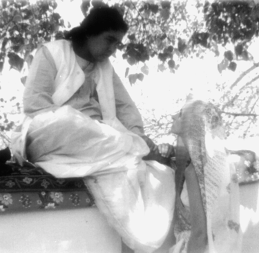 Shri Babaji e Gora Devi