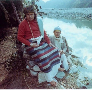 Shri Babaji e Shri Muniraji al fiume Gotam Ganga