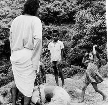 Pranam ai piedi di Babaji