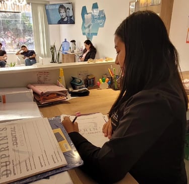 Atención al Paciente Clínica Dental Lima - Agenda y Consultas Personalizadas