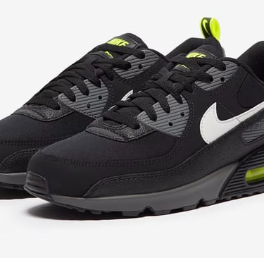 Nike Air Max 90 Black Neon sneaker – Authentic UK edition – Stylish streetwear shoes