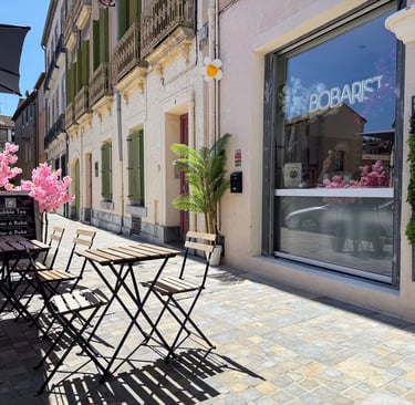 Terrasse du coffee shop Bobarista gourmet à Narbonne