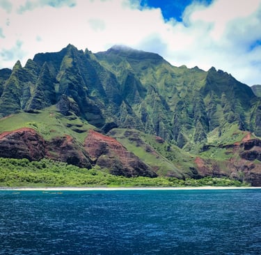 Vue sur la Na Pali Coast à Kauai