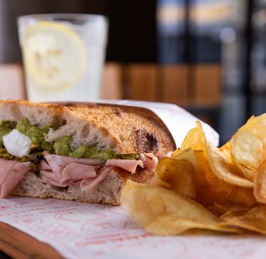 Panino de mortadela. Foto: Ricardo D'Angelo/ Divulgação