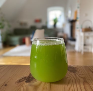 Selleriesaft in einem Glas