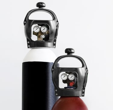 Foto de botellas de gas con reguladores