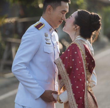 10 ท่าโพสถ่ายพรีเวดดิ้งริมธรรมชาติในจังหวัดน่าน