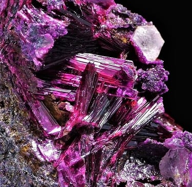 Erythrite