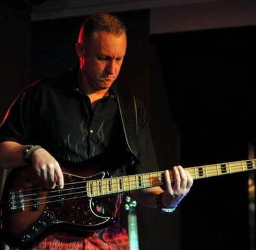 Warren Williams instructor Bass by Ear bass guitar lessons