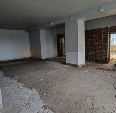 Išardytos grindų plytelės