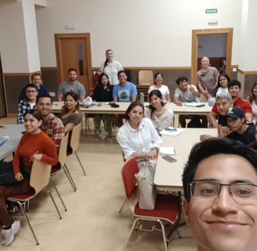 emprendedores de madrid que estan buscando una persona que les haga su pagina web y en nova impulso 