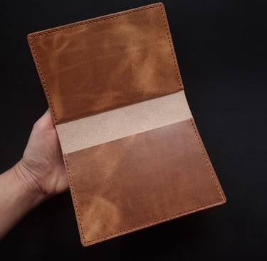 Horween Derby Natural leather case