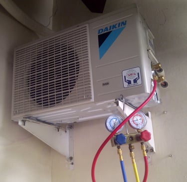 layanan Service AC dan pemasangan di area Jakal, Kaliurang, Palagan, Sleman. Tim profesional 