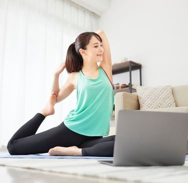 Curso de yoga e meditação online Letícia Pires