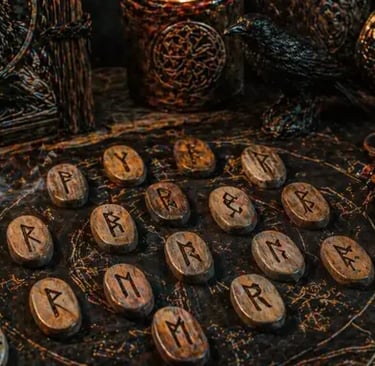 runas de odin leitura de runas na mesa