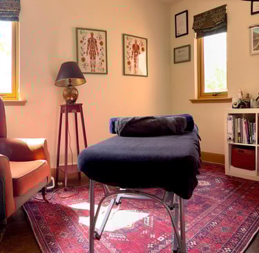 Calm treatment room for massage DD8