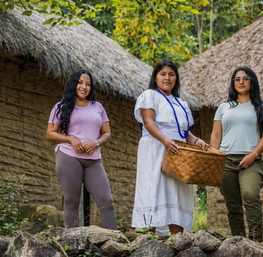 turismo en los indigena y mujer indigena