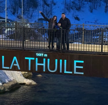 la thuile village sign