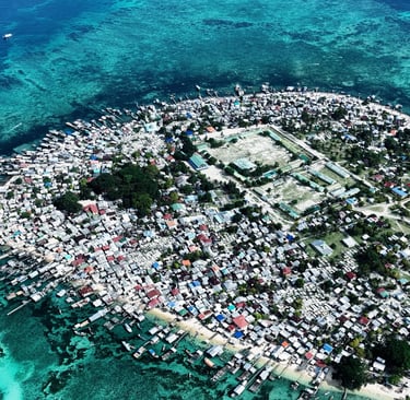 Crowded Mangsee Island