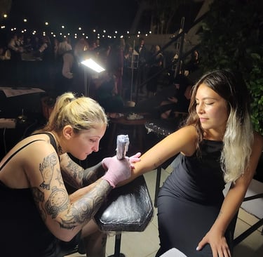 Stand de tatuajes para bodas y eventos