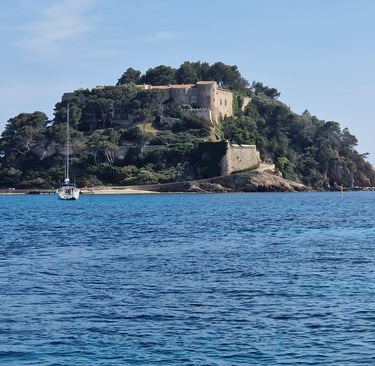 excursion-personnalisee-en-bateau