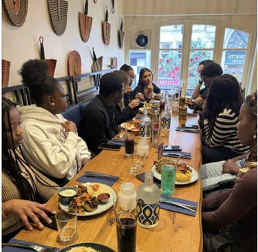 Tournée des associations FEAC, rencontre entre étudiants membres