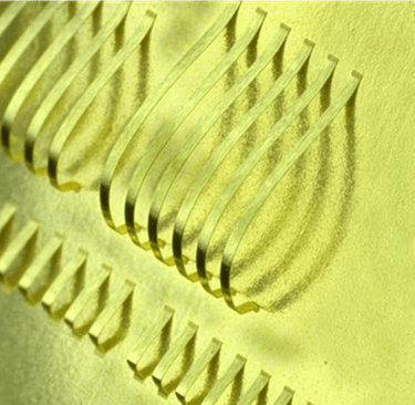 Wedge wire bonding on semiconductor device