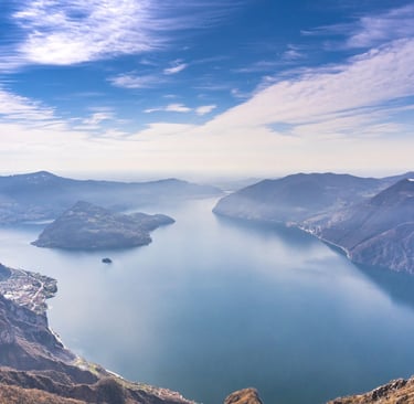 Lago d'Iseo con Monte Isola
